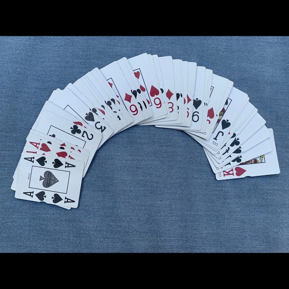 CARNIVAL CRUISE LINES Playing Cards by GEMACO (Gift with Purchase) - Picture 7 of 11